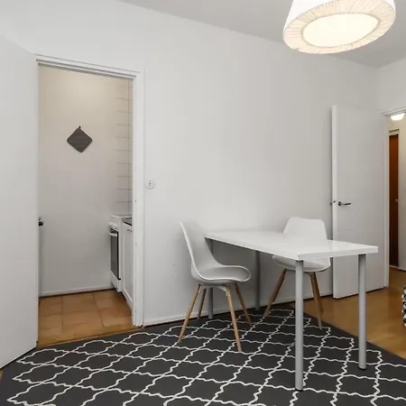 Apartamento Kotimaailma Vuorimiehenkatu 31 *