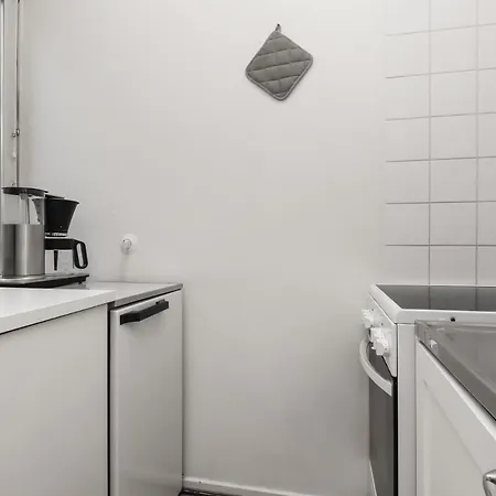 Kotimaailma Vuorimiehenkatu 31 Helsinki